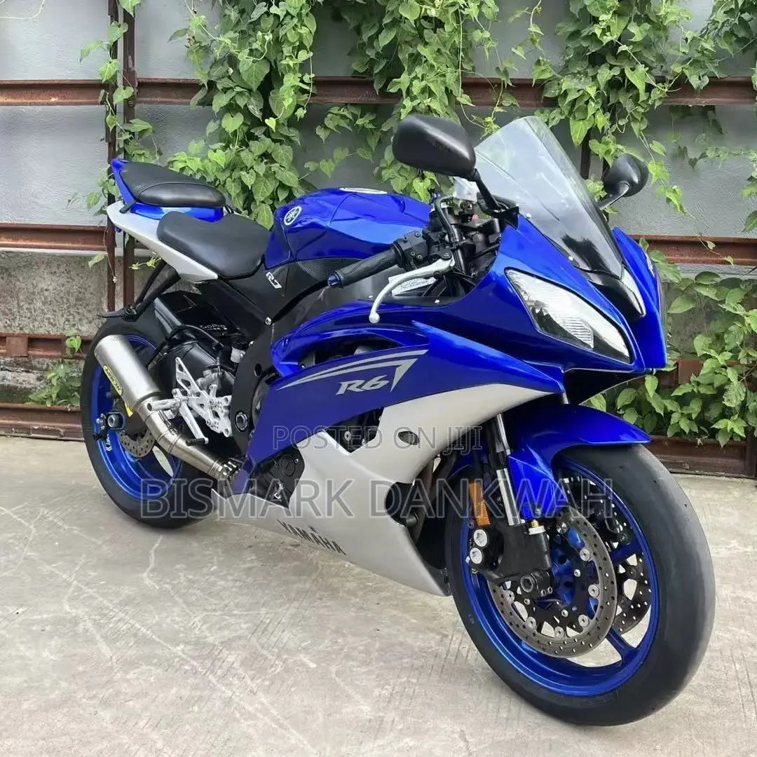 New Yamaha R6 2025 Blue