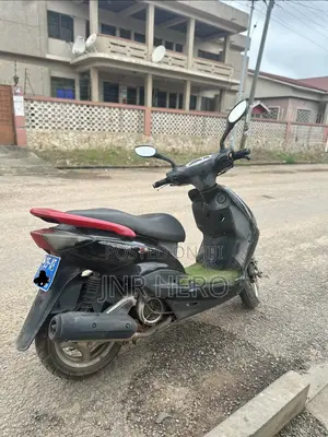 Yamaha 2008 Black