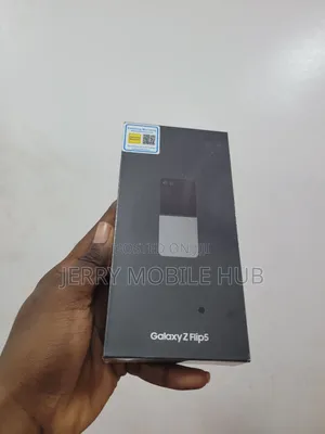 New Samsung Galaxy Z Flip 5 256 GB