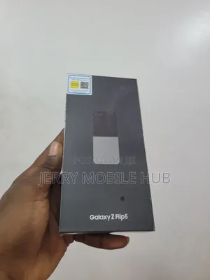 New Samsung Galaxy Z Flip 5 256 GB