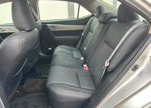 Toyota Corolla LE 4dr Sedan (1.8L 4cyl CVT) 2014 Gray