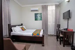 Standard Self-Contained Room for Short Stay-Highbridge Guest Lodge