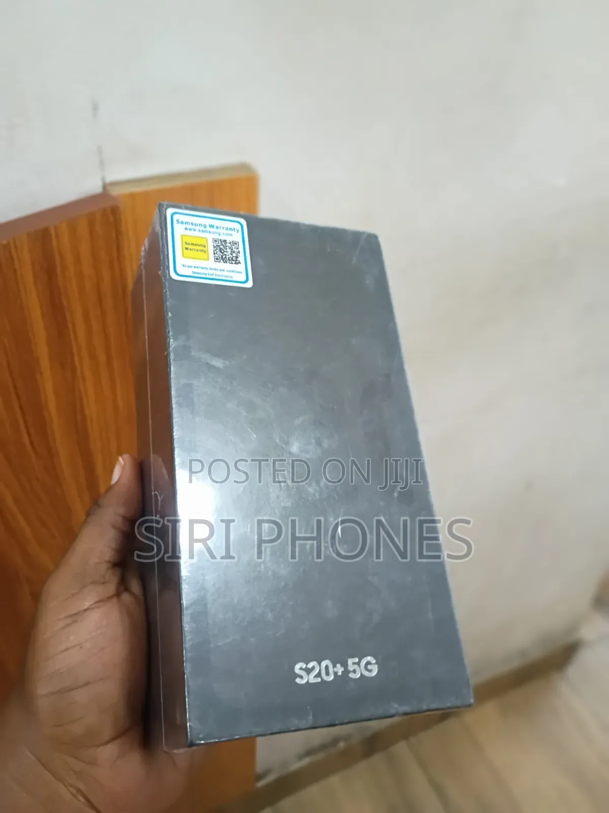 New Samsung Galaxy S20+ 128 GB Black