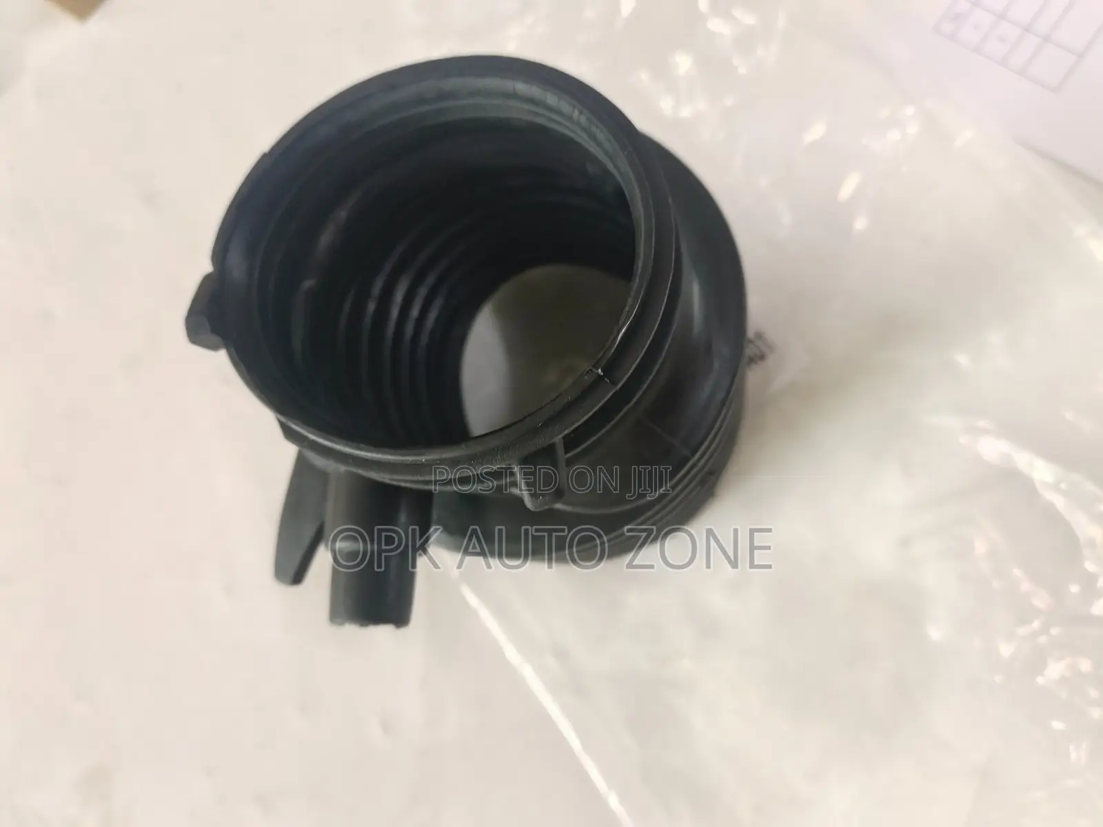 Honda Accord V6/ Crosstour V6 2008-2012 Air Intake Hose