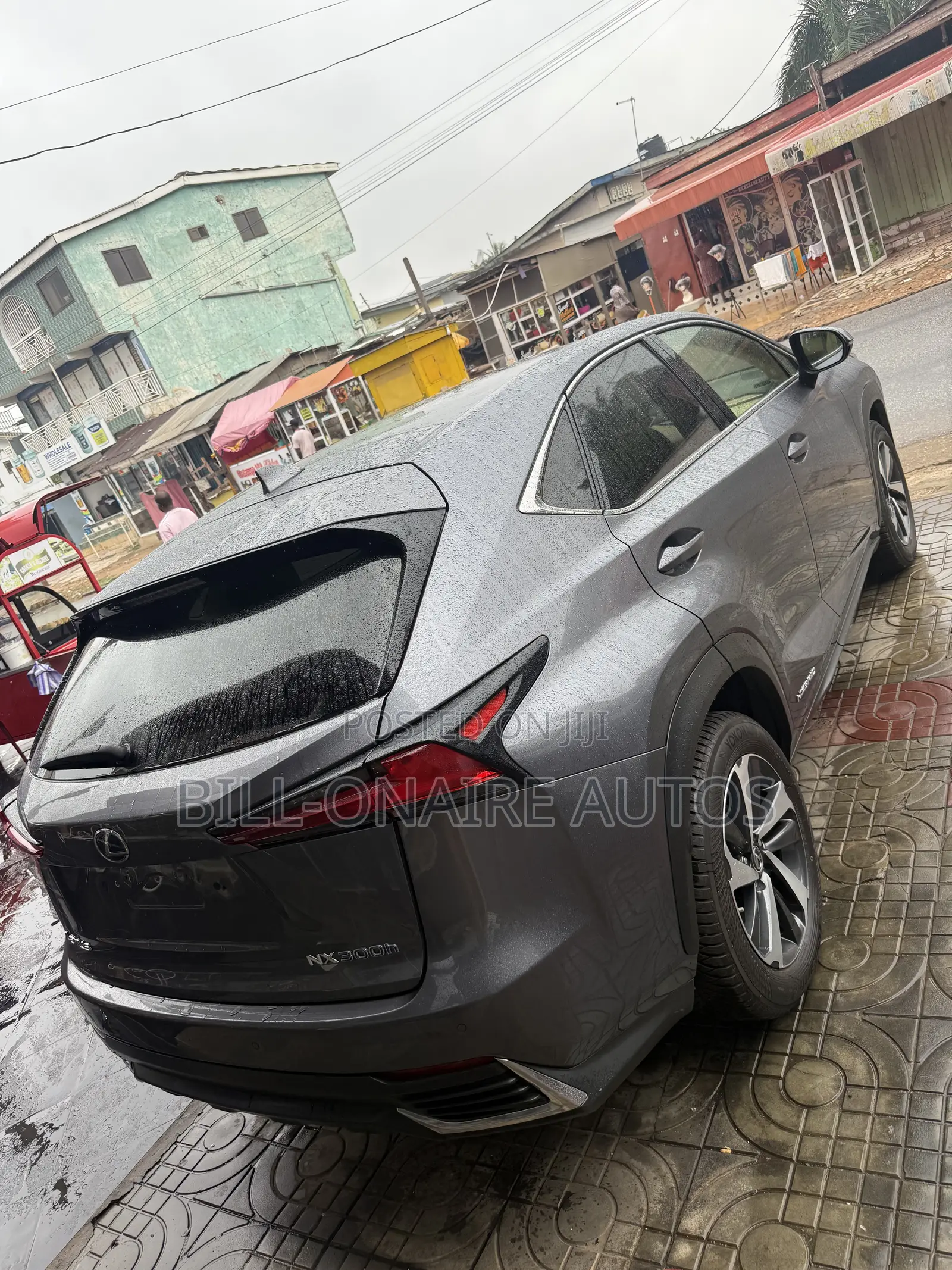 Lexus NX 300h FWD 2018 Gray