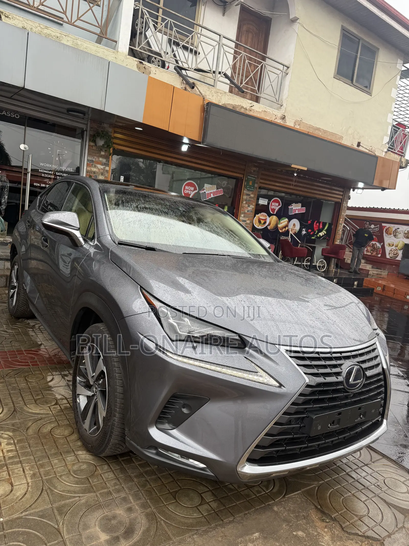 Lexus NX 300h FWD 2018 Gray