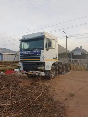 2003 DAF 95-430 Art-Head