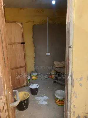 1bdrm House in Madina Zongo for rent