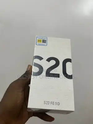 New Samsung Galaxy S20 FE 5G 128 GB Black