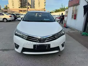 Toyota Corolla 2017 White