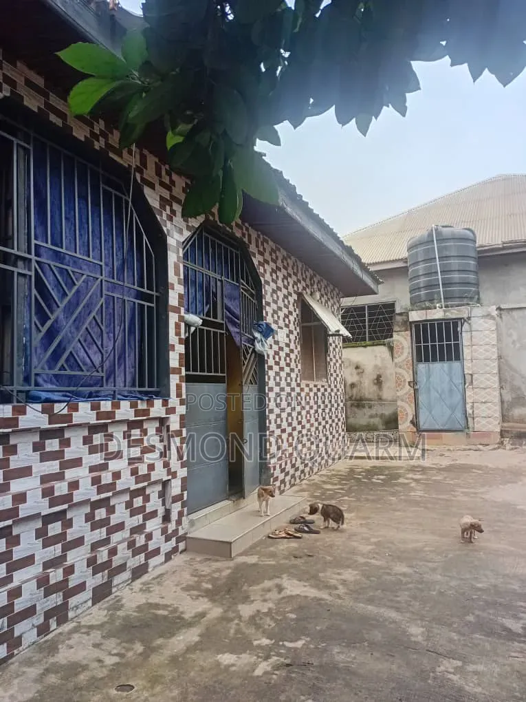 Furnished 5bdrm House in Kwabre for sale