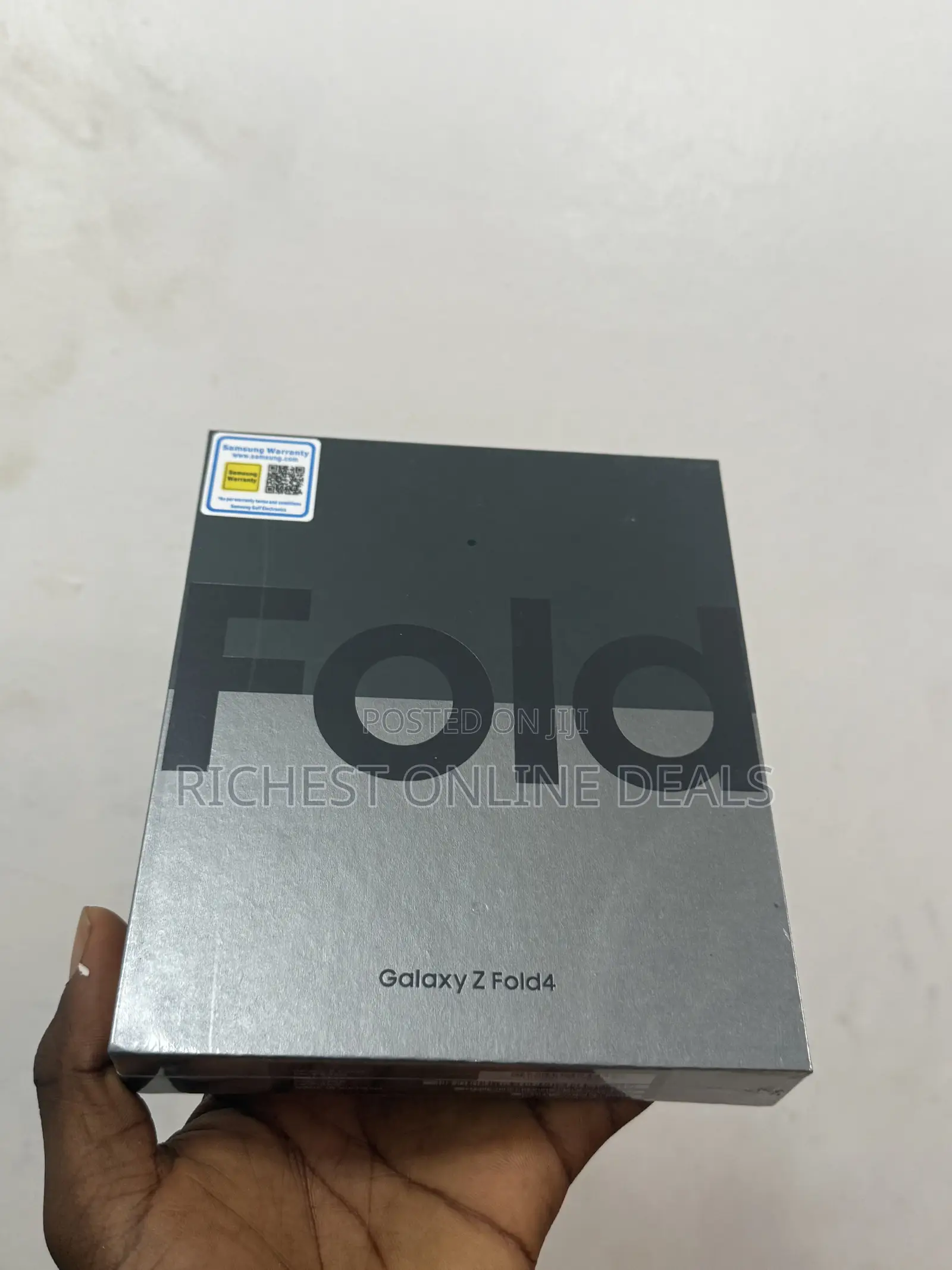 New Samsung Galaxy Z Fold4 256 GB Black