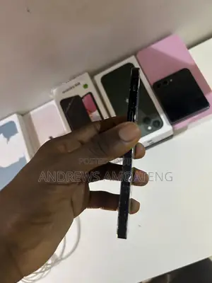 Apple iPhone 12 64 GB Black