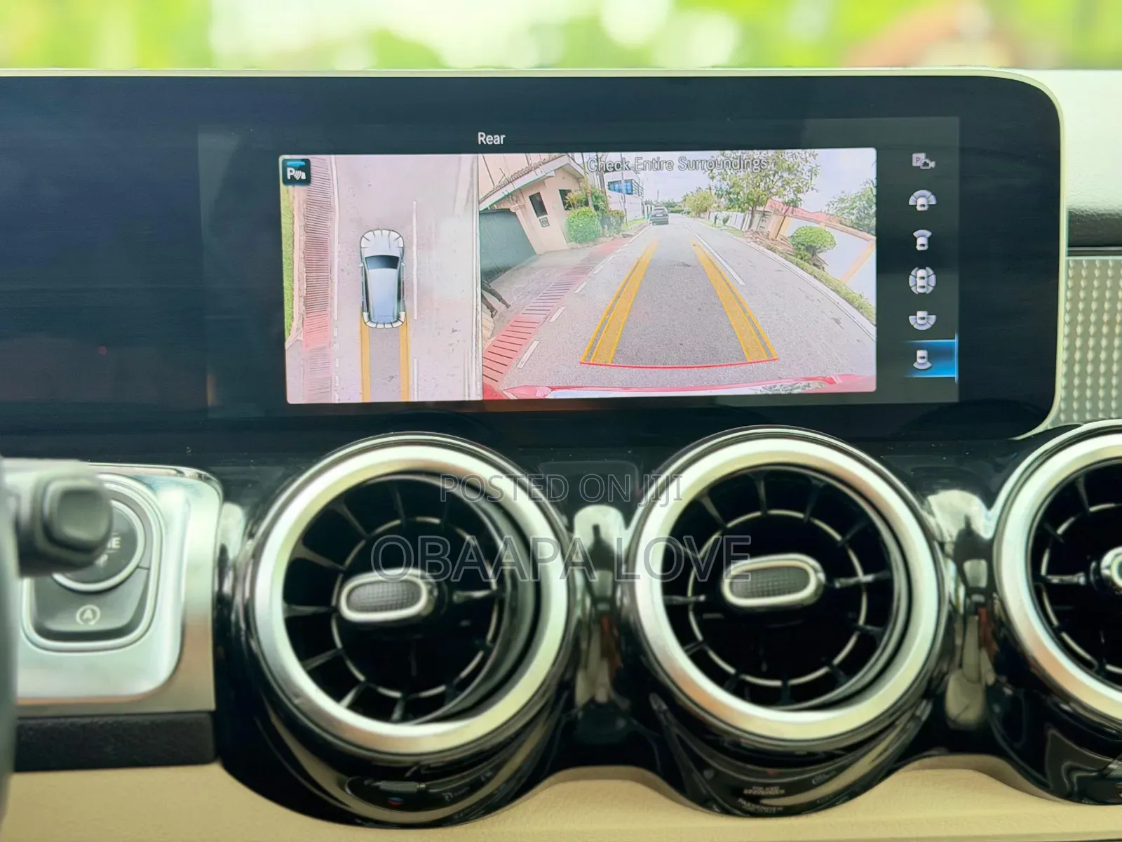 Mercedes-Benz GLB-Class 2020 Red