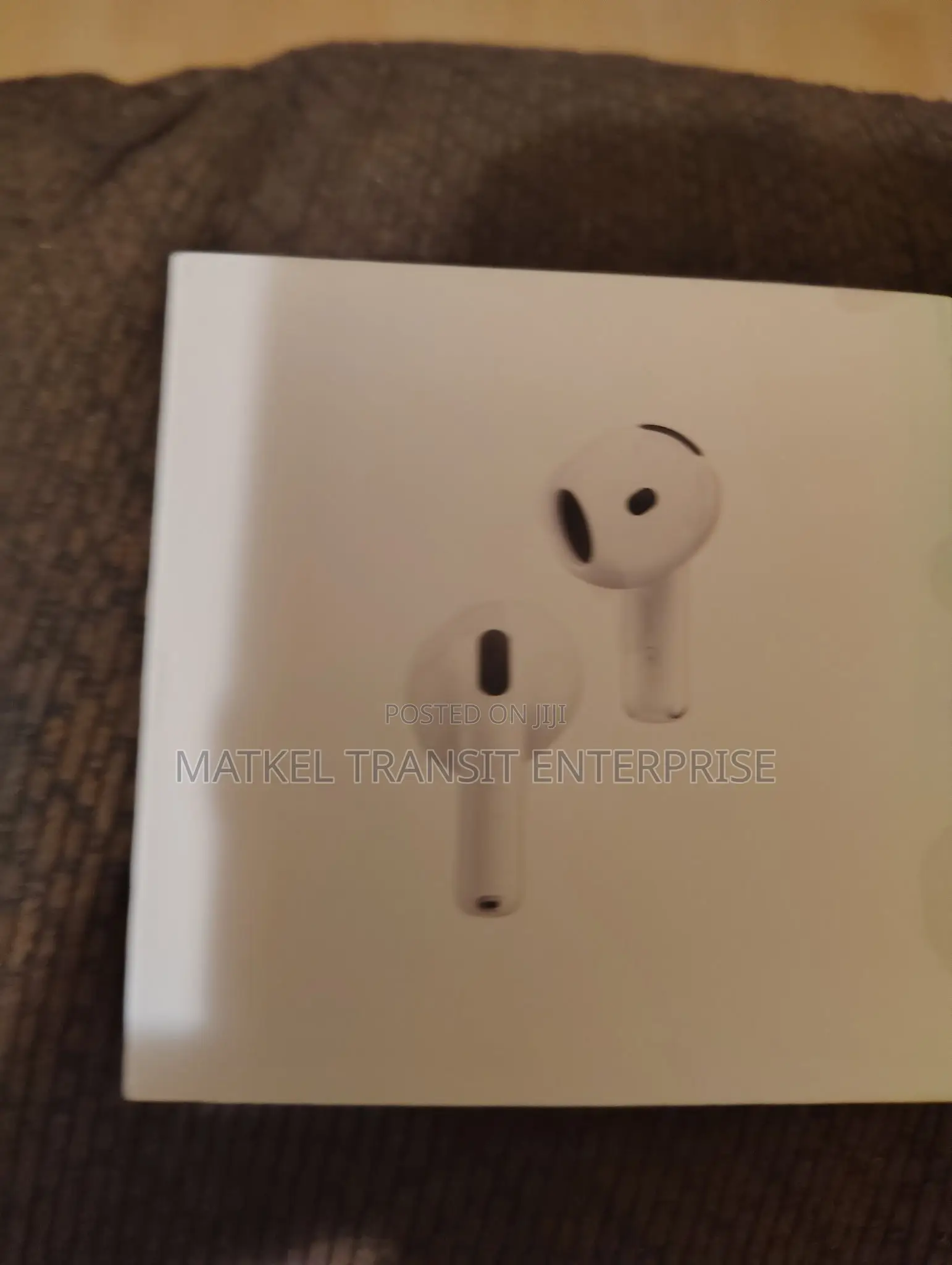 Apple AirPod 4 With Active Noise Cancellation