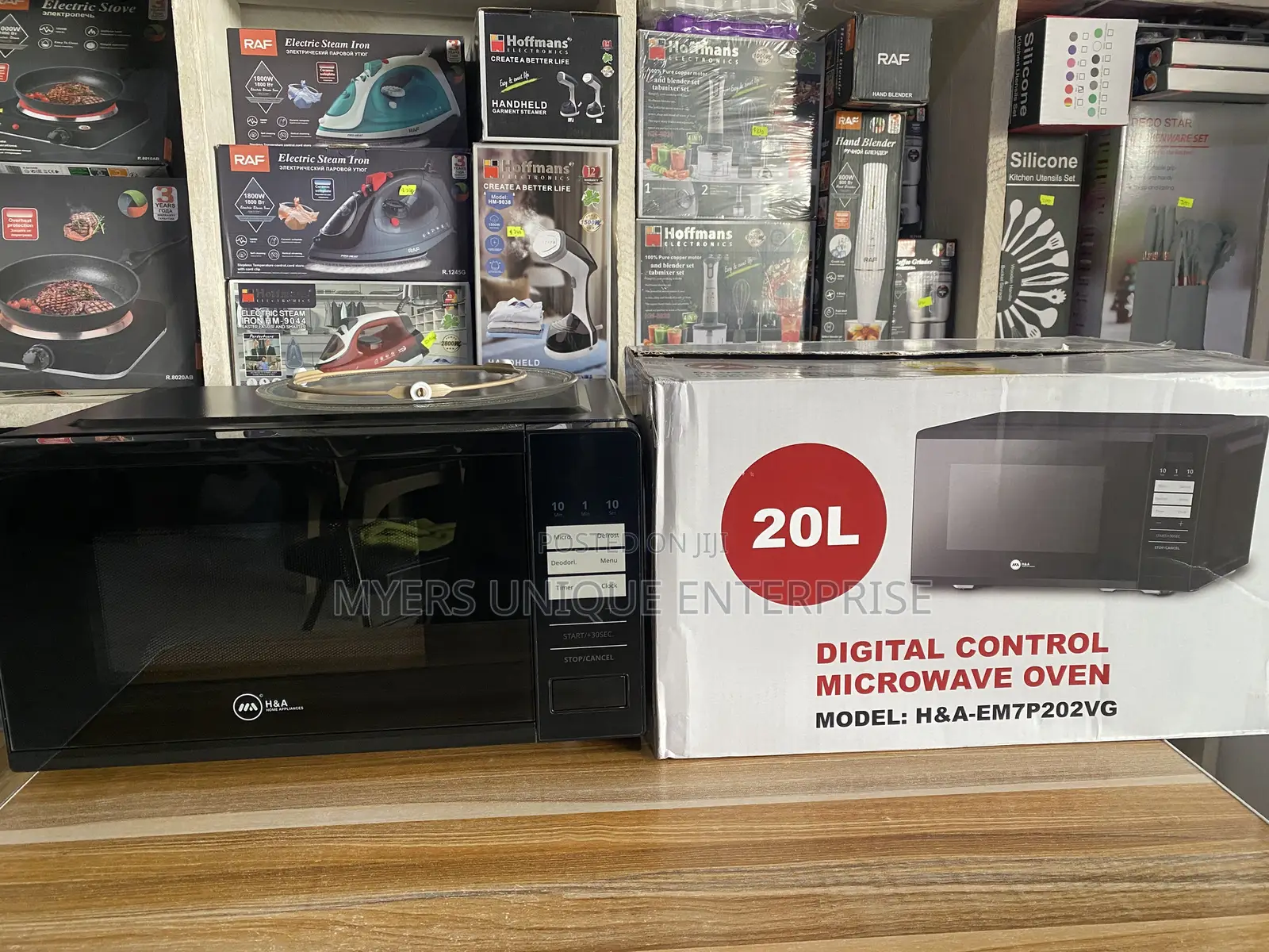 20 Liters Digital Microwave Oven