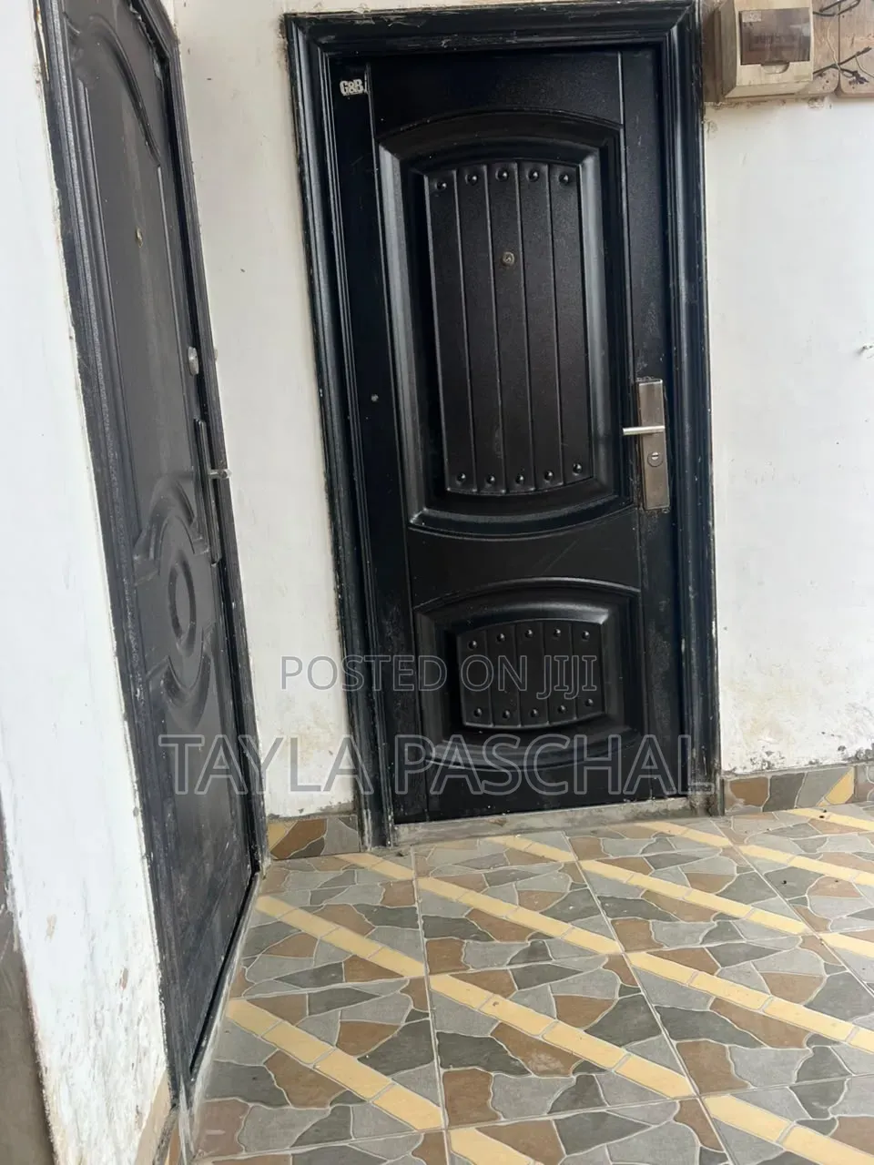 Furnished 1bdrm Room & Parlour in Bortiano for rent