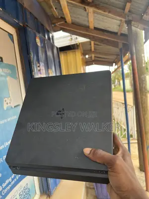 Ps4 Console