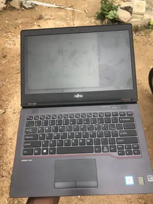 Laptop Fujitsu Lifebook U9312 16GB Intel Core i7 SSD 256GB