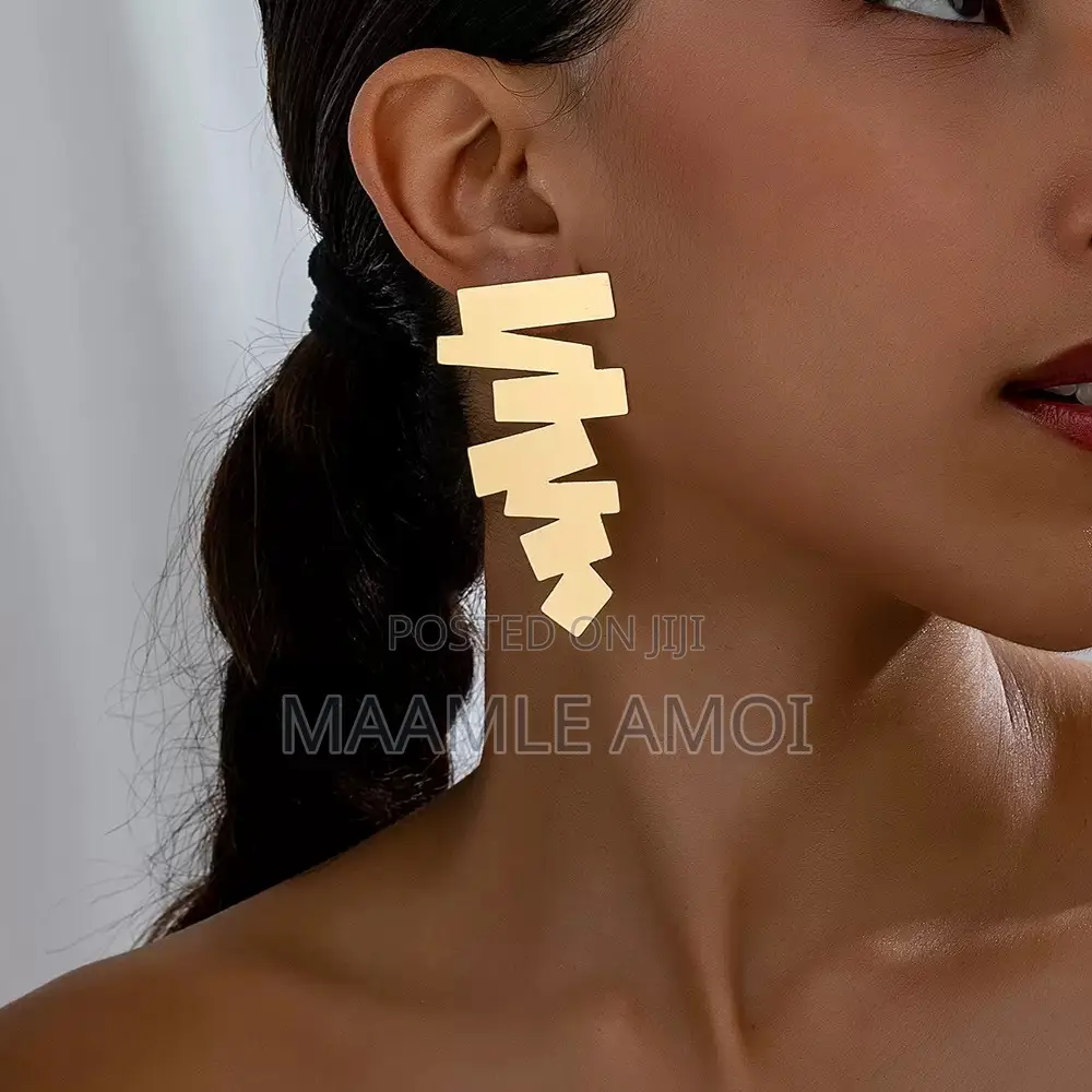 Classy Statement Earrings in Gold
