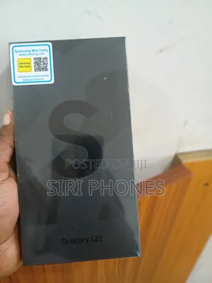 New Samsung Galaxy S22 5G 128 GB Purple