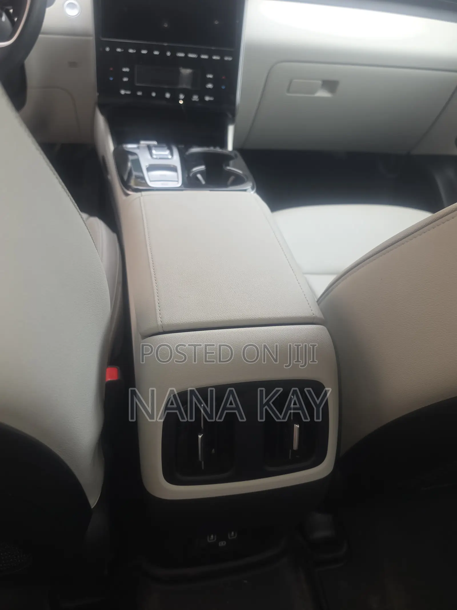 Hyundai Tucson Limited 2024 Silver