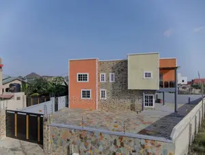 4bdrm House in East Legon for rent