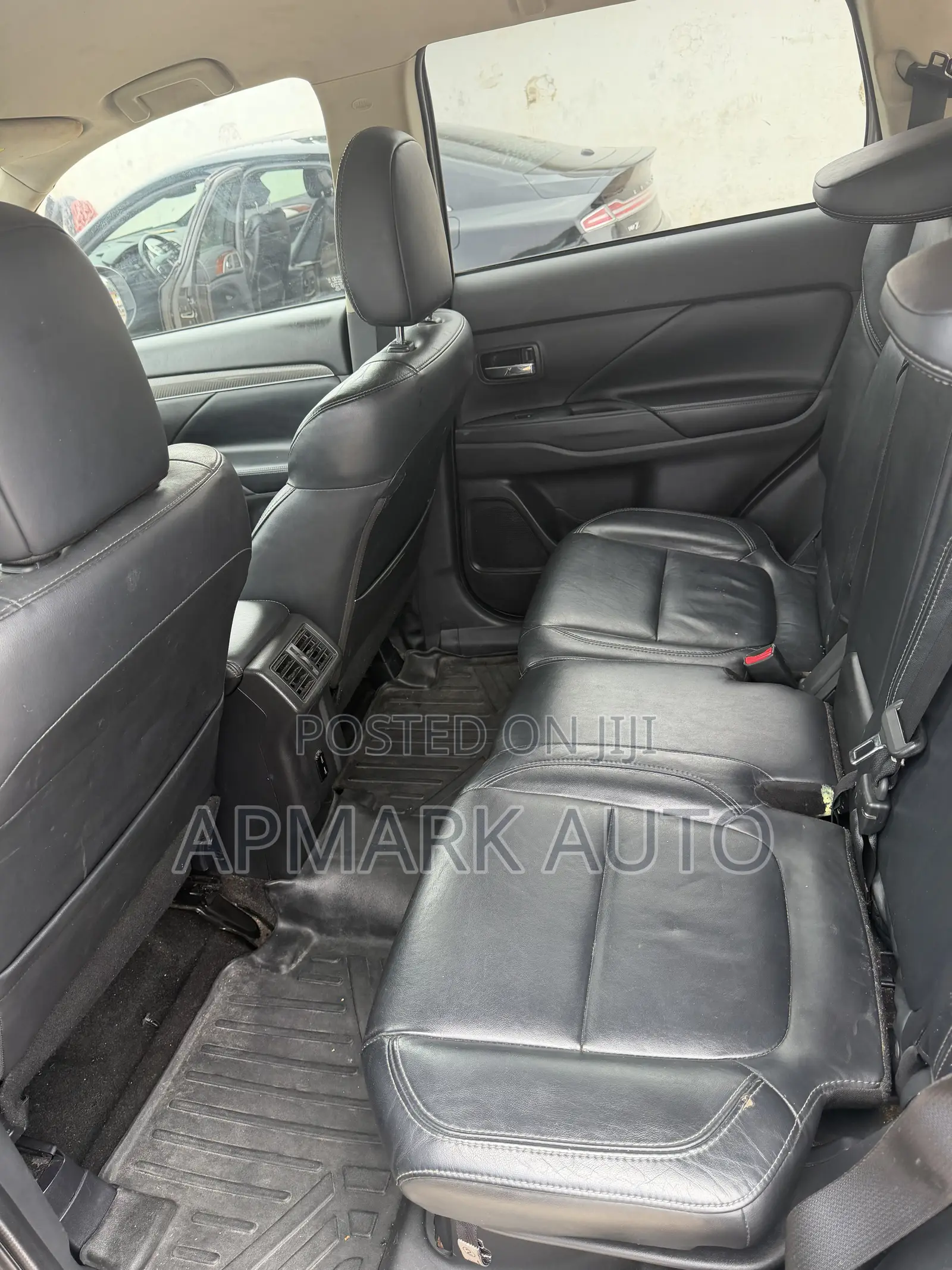 Mitsubishi Outlander SEL FWD 2020 Silver