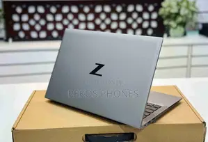 New Laptop HP ZBook Firefly 14 G7 8GB Intel Core i5 SSD 256GB