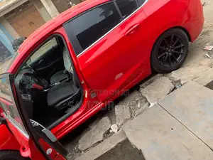 Chevrolet Cruze 2015 Red