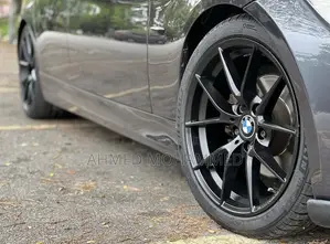BMW Rim 19 (All Black)
