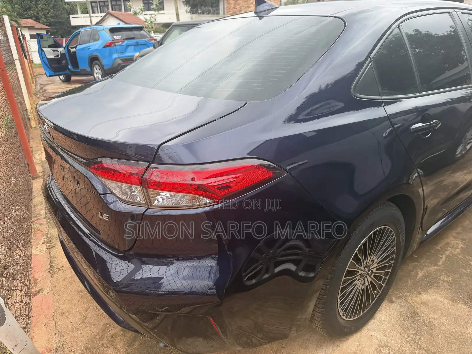 Toyota Corolla LE 2020 Blue