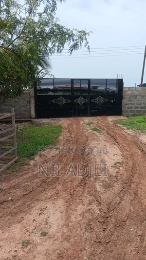 5bdrm Apartment in Prampram for rent