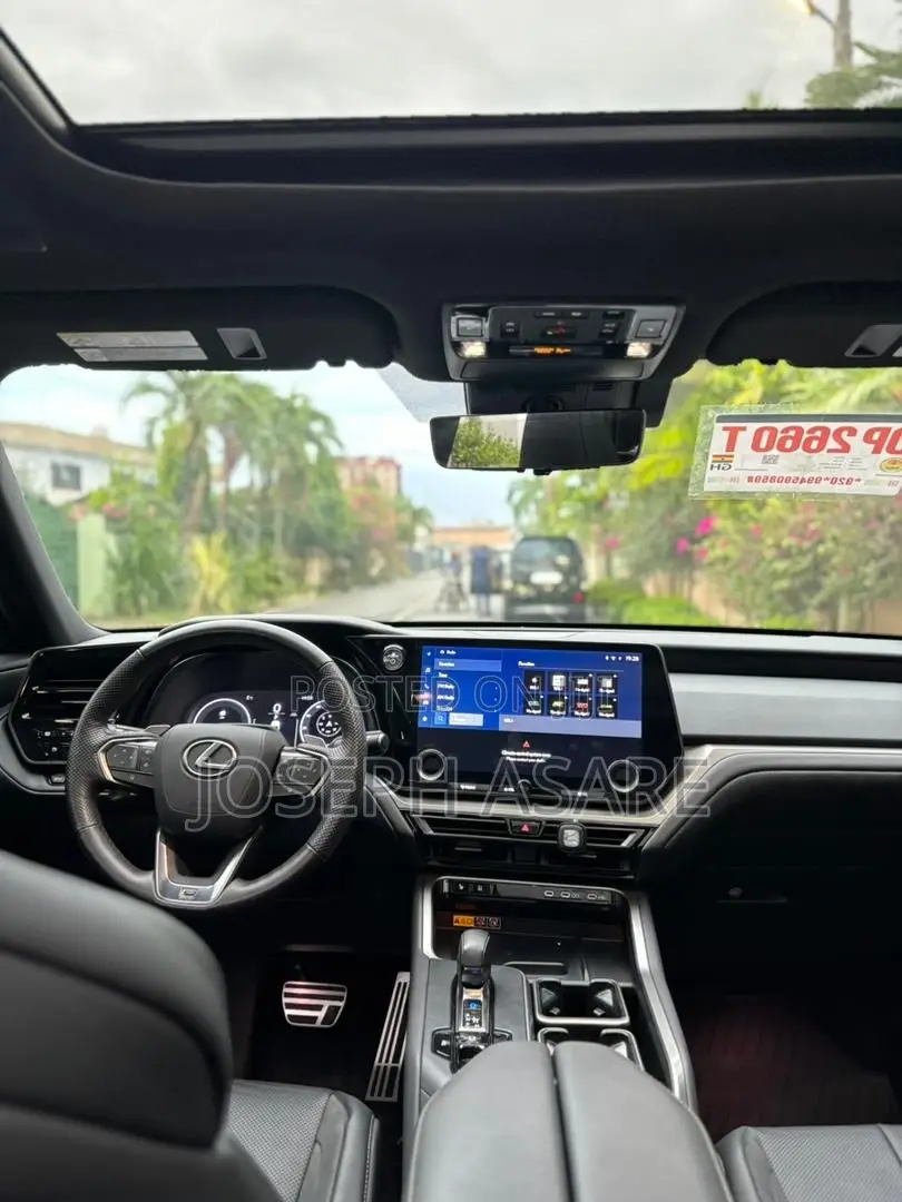 Lexus TX TX 500h AWD 2024 Black