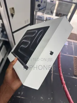 New Laptop Apple MacBook Pro 2026 M5 Pro 24GB Apple M5 Pro SSD 1T
