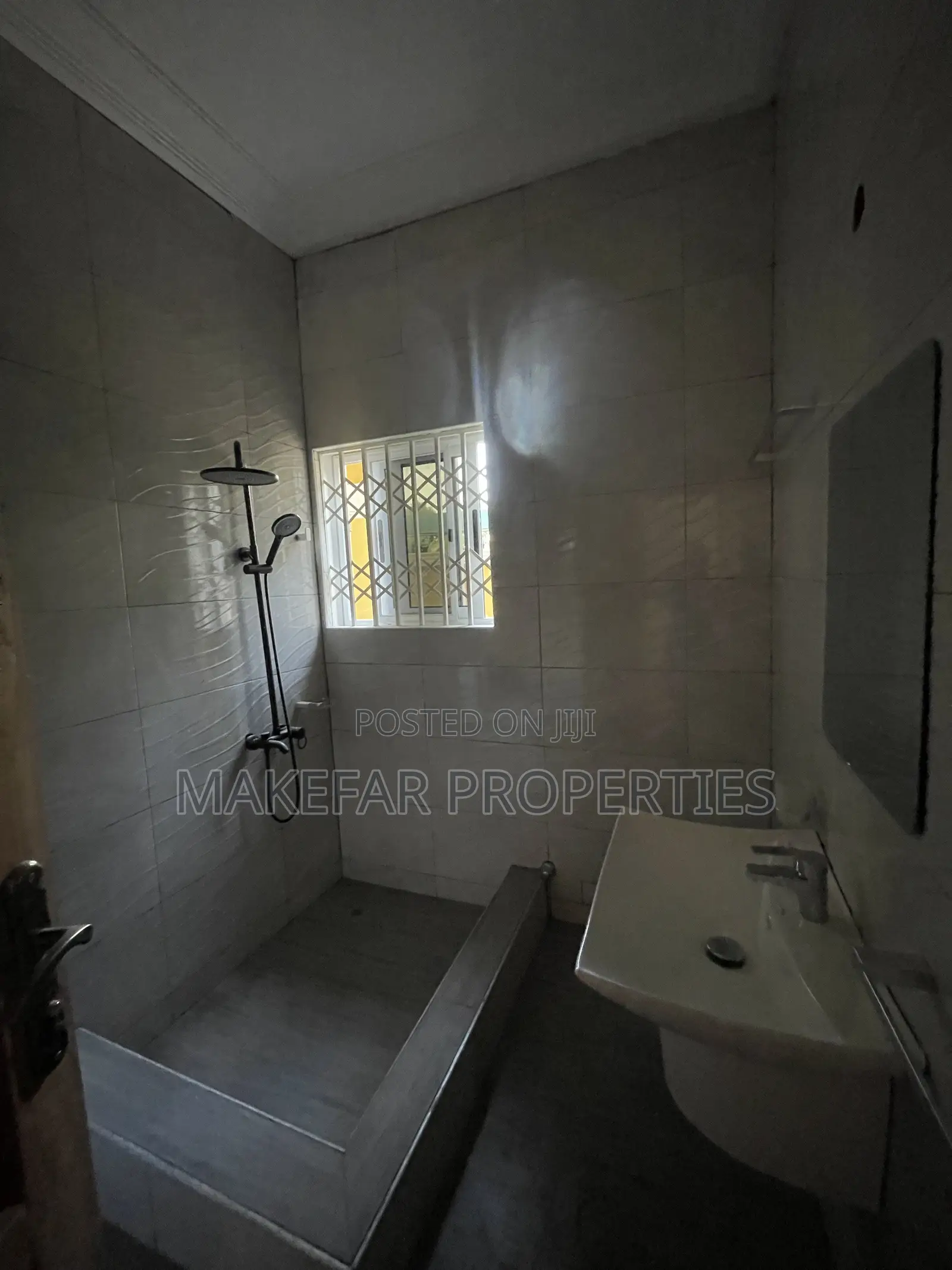 3bdrm House in East Legon for rent