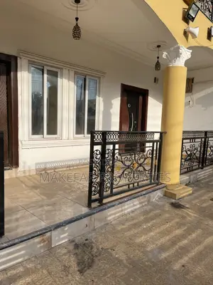 3bdrm House in East Legon for rent