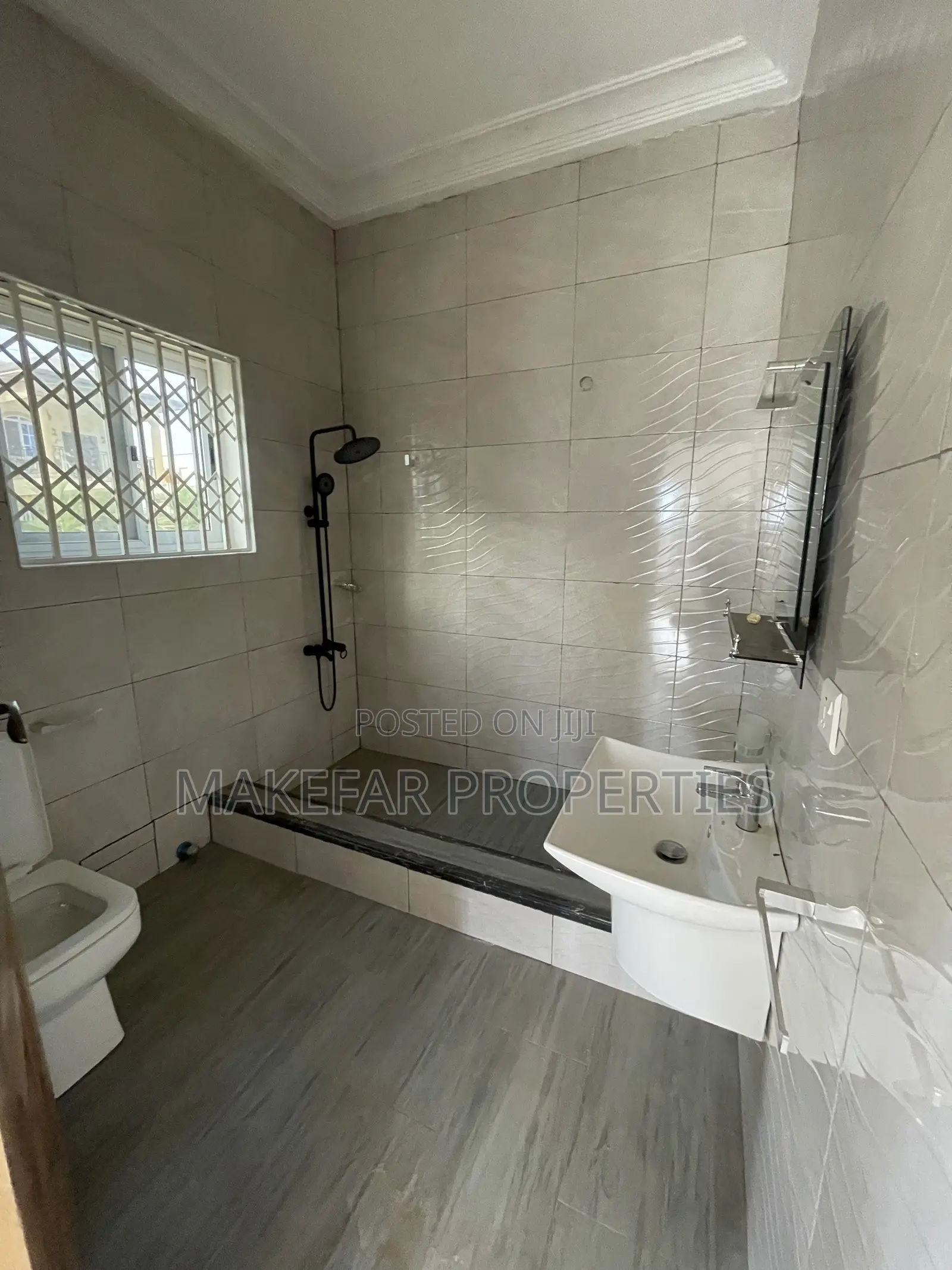 3bdrm House in East Legon for rent