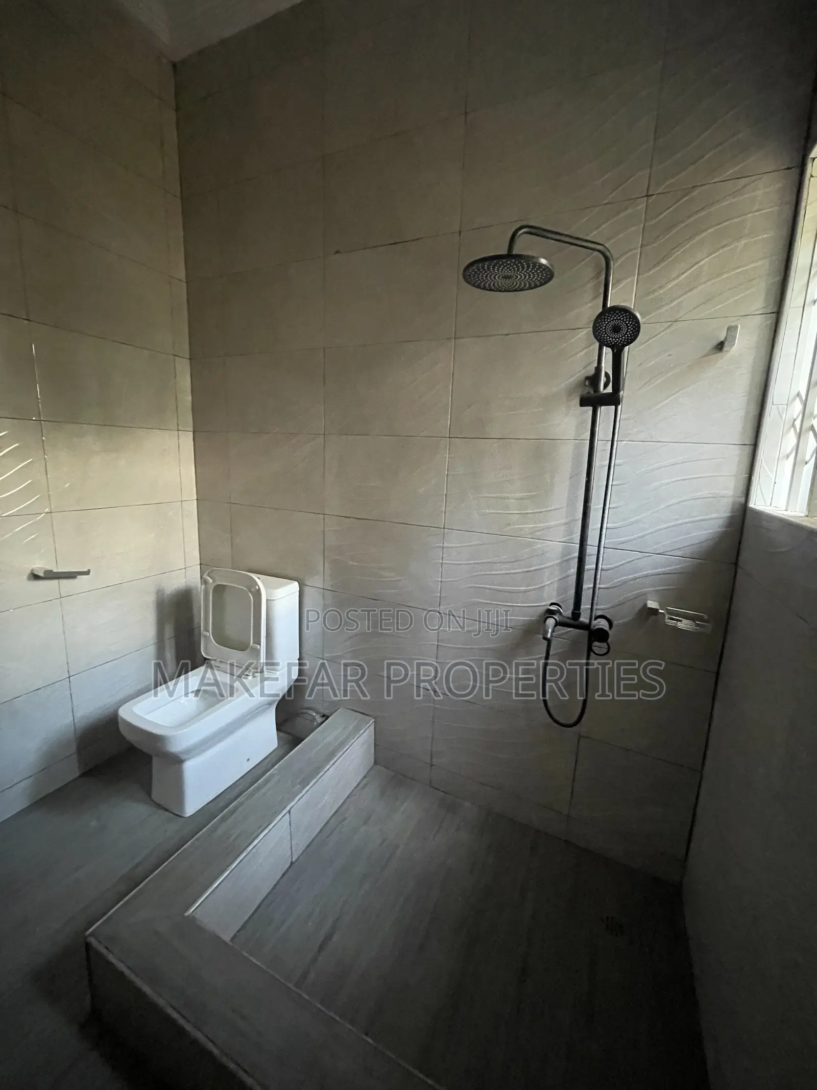 3bdrm House in East Legon for rent