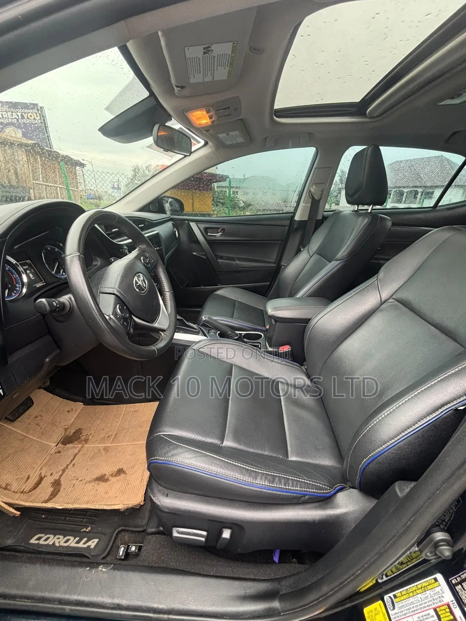 Toyota Corolla XSE (1.8L 4cyl 2A) 2018 Blue