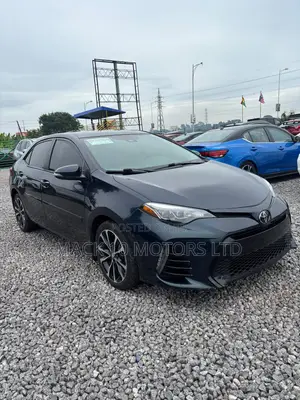 Toyota Corolla XSE (1.8L 4cyl 2A) 2018 Blue
