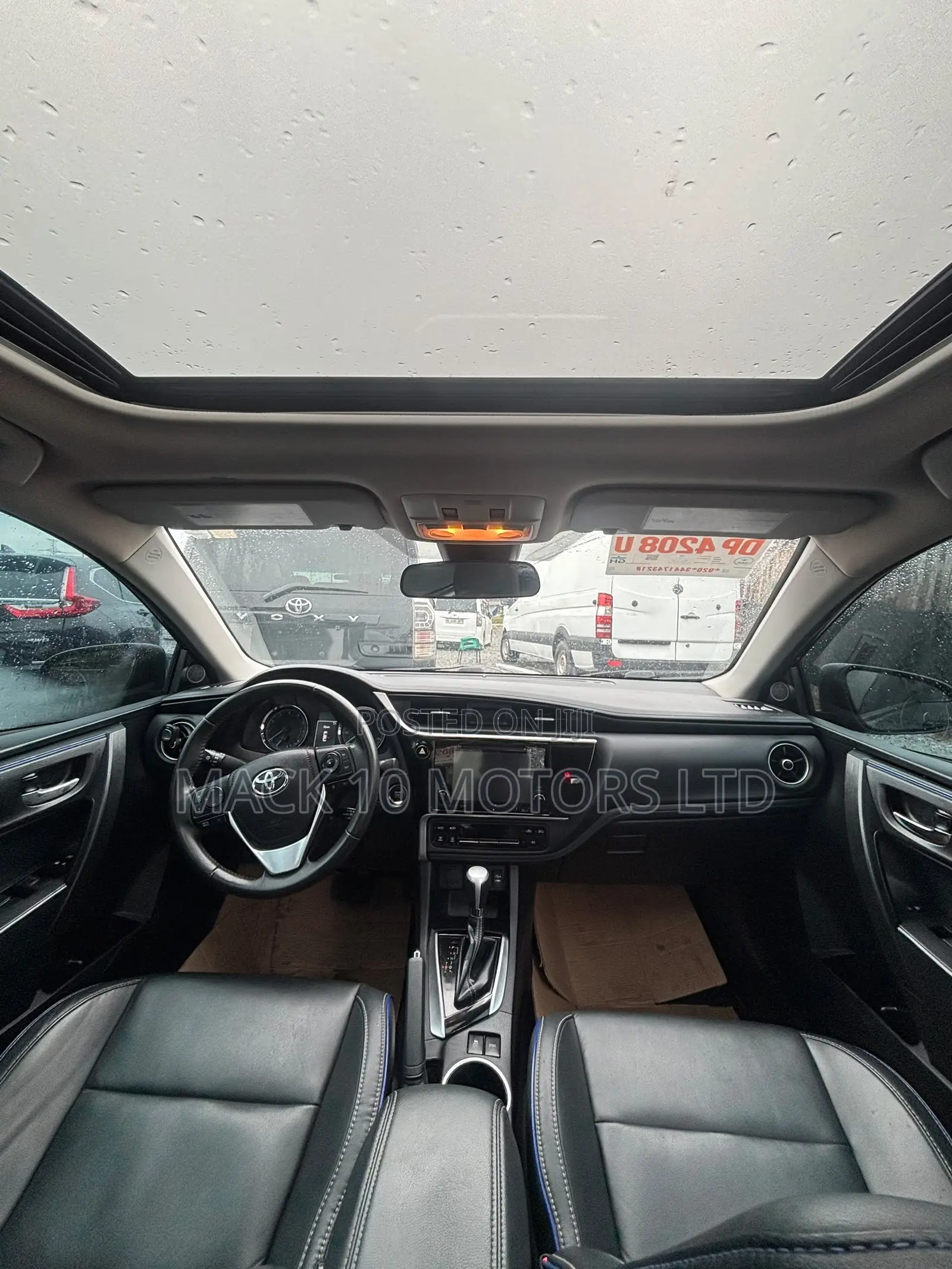Toyota Corolla XSE (1.8L 4cyl 2A) 2018 Blue