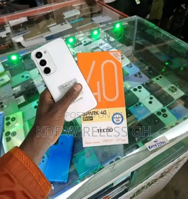 New Tecno Spark 40 Pro+ 256 GB White