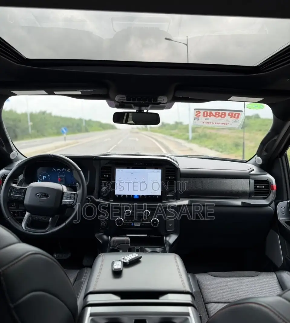 Ford F-150 Raptor 4WD SuperCrew 5.5' Box 2025