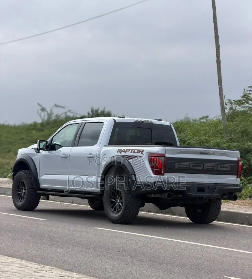 Ford F-150 Raptor 4WD SuperCrew 5.5' Box 2025