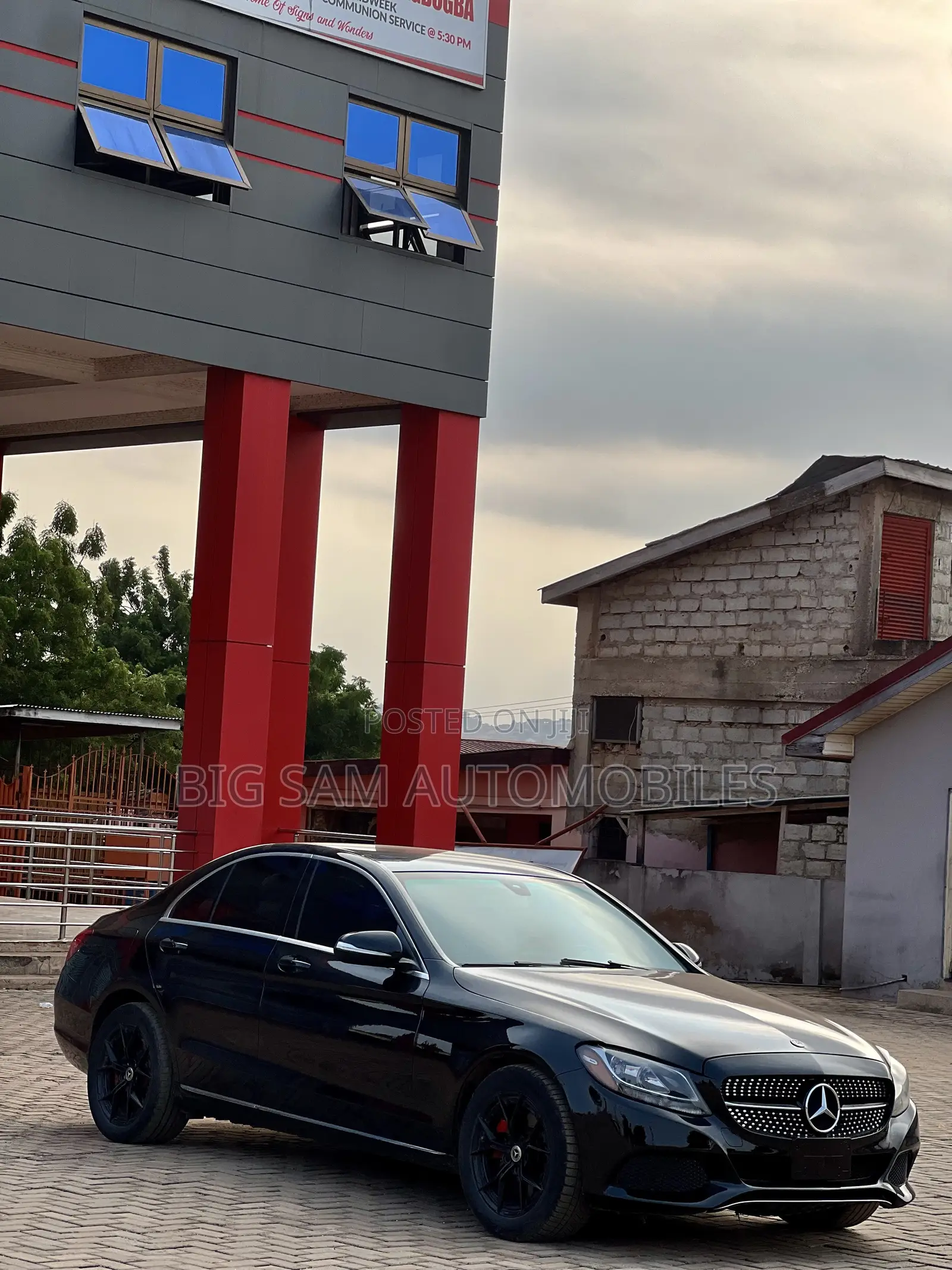 Mercedes-Benz C300 Base 4Matic Sedan AWD (2.0L 4cyl 7A) 2016 Black