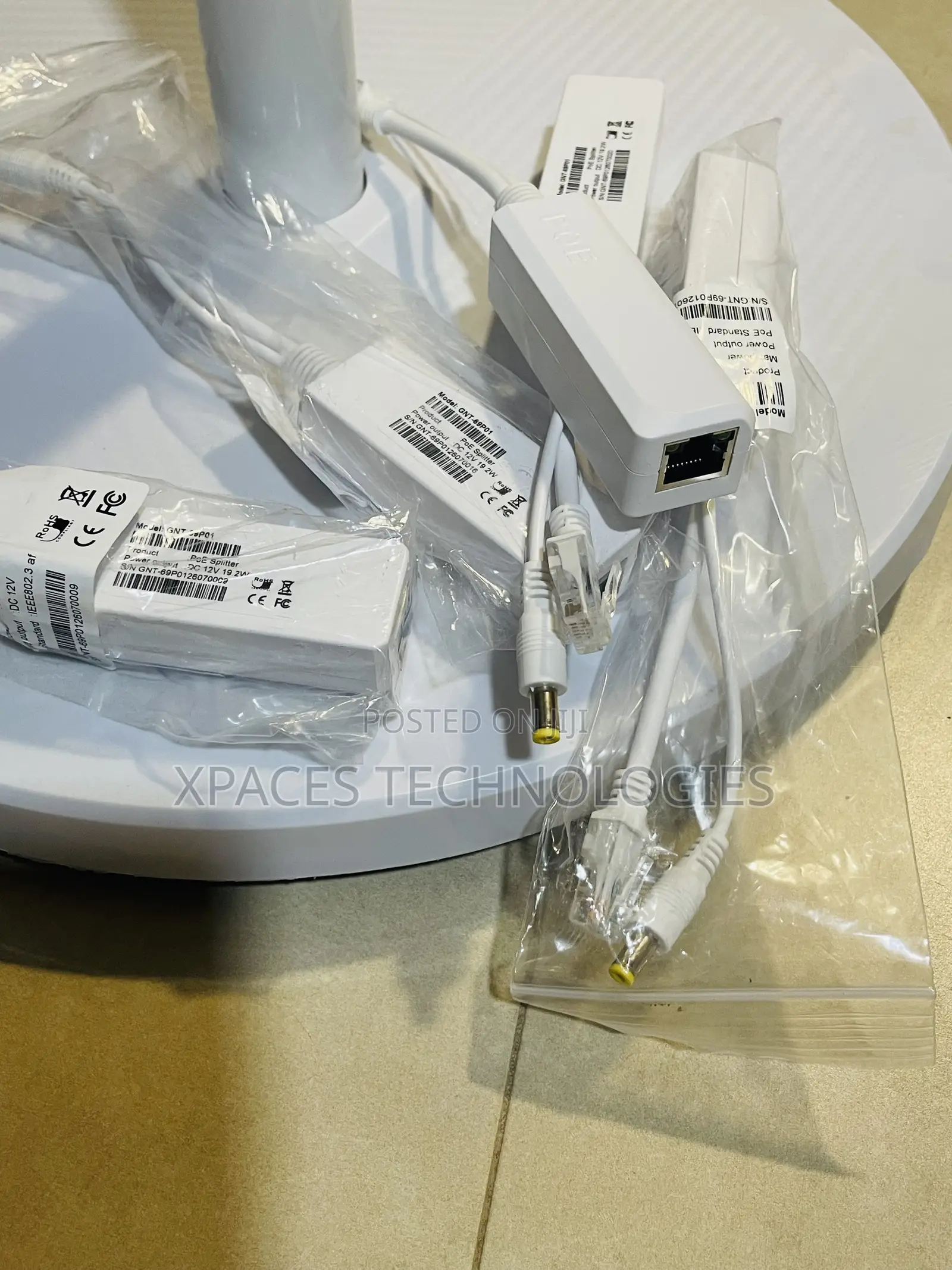 12V 2A , 19W 100Mbps Active POE Splitter , IP Camera Non-Poe Devices