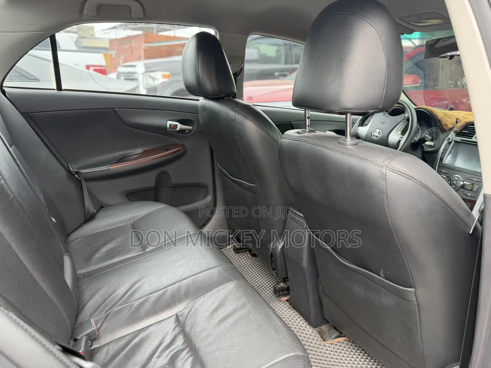 Toyota Corolla S 4dr Sedan (1.8L 4cyl 4A) 2012 Gray