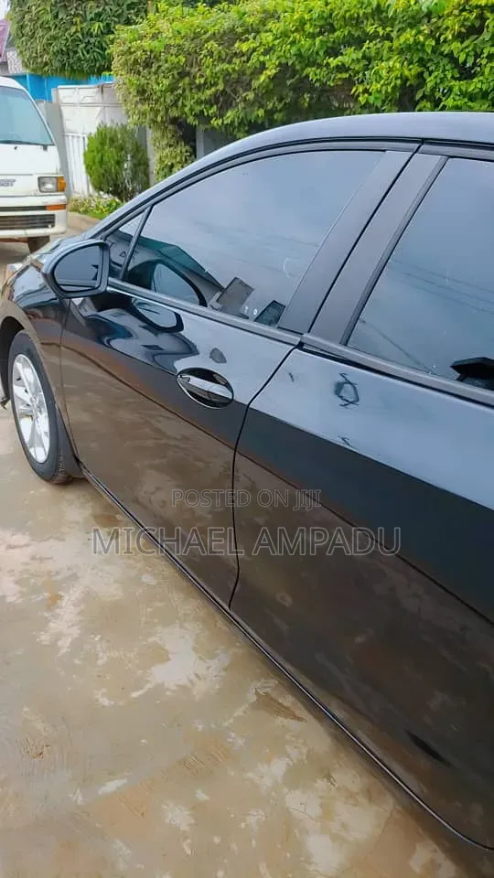Chevrolet Cruze LS 2019 Black