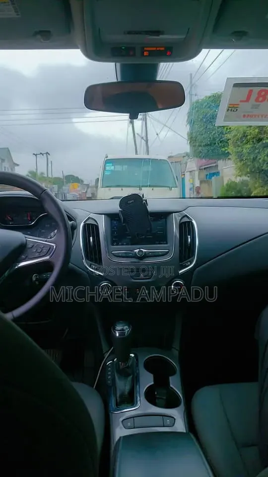 Chevrolet Cruze LS 2019 Black